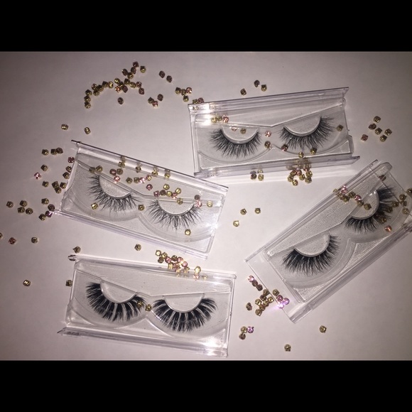 Eyelashes - Picture 8 of 8